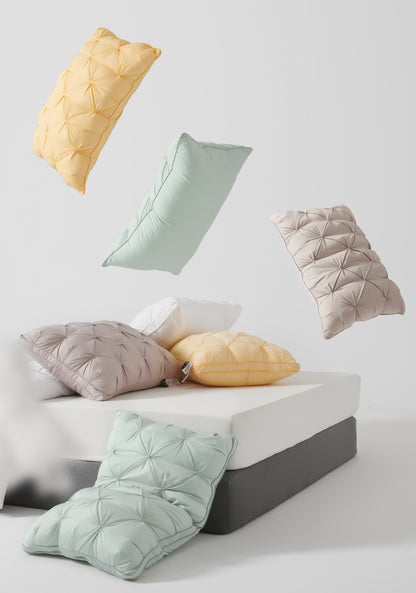 FEATHERY MICROFIBER (CRUELTY-FREE SUPERSOFT PILLOW)