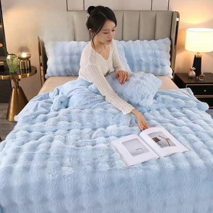 RABBIT FUR WINTER QUILT (CRUELTY-FREE)(SUPER-WARM) (Sky Blue)